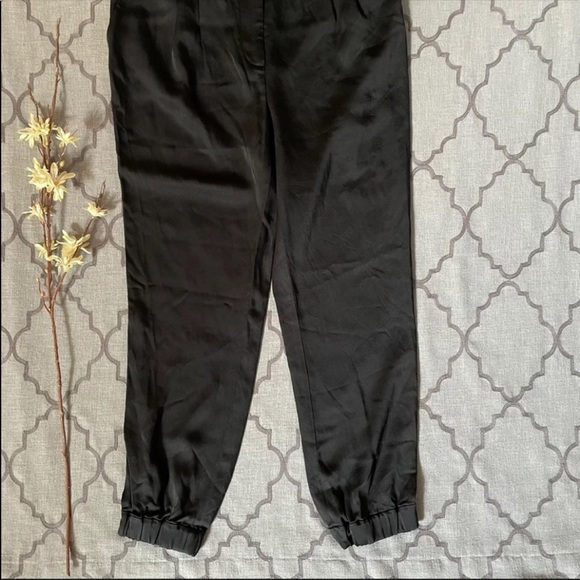 ♠️Kate Spade♠️Uber-Chic Black Cinch Bottom Tuxedo Style Satin Jogger Pants - Picture 5 of 12